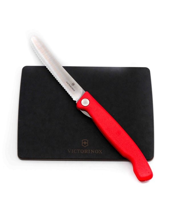 Victorinox Swiss Classic Pieghevole Rosso con Tagliere-- coltellipersonalizzati.com-